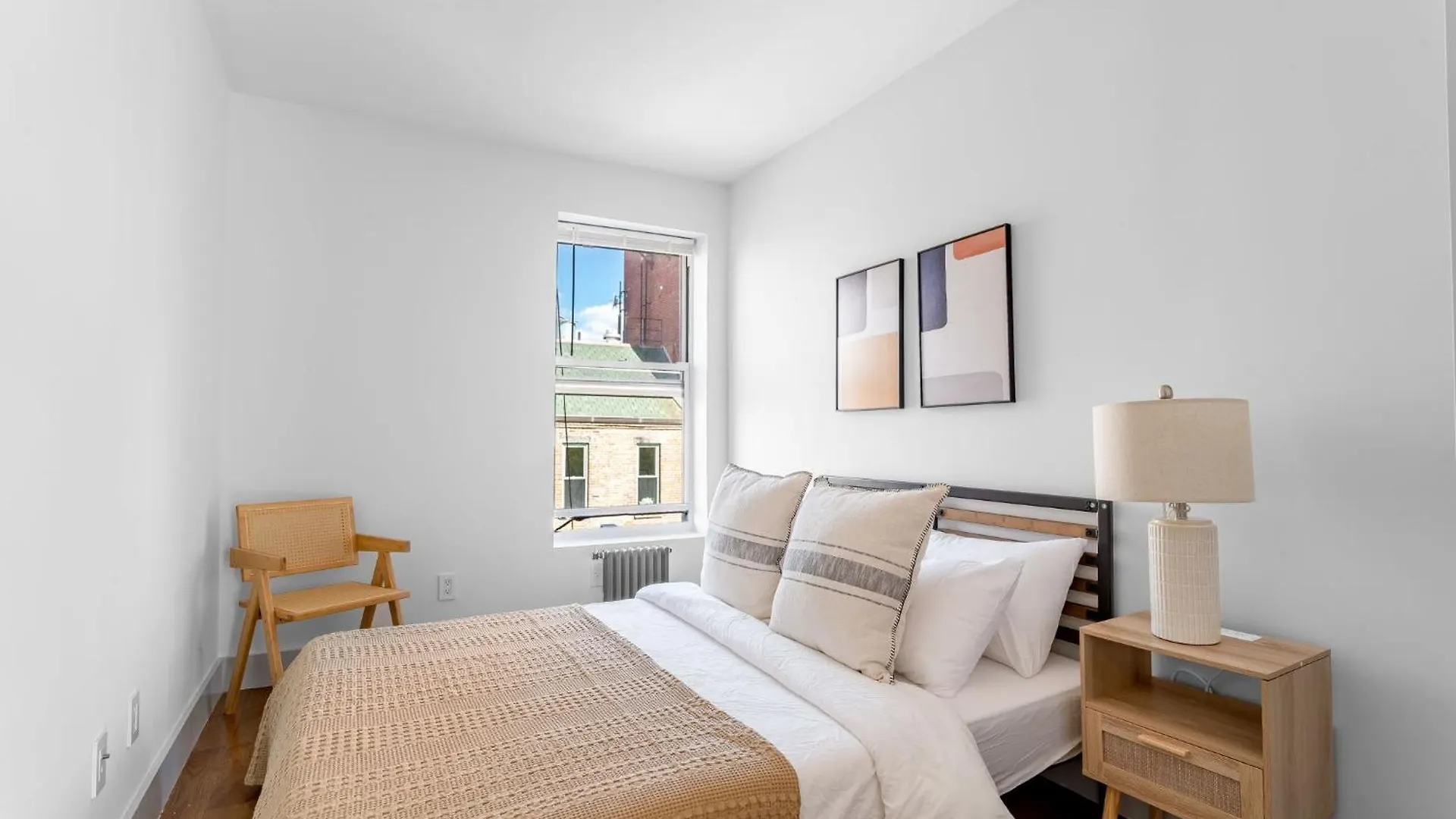 Cozy East Village 3Bedroom 2Bath Near Tompkins Square Park & Lower East Side نيو يورك شقة